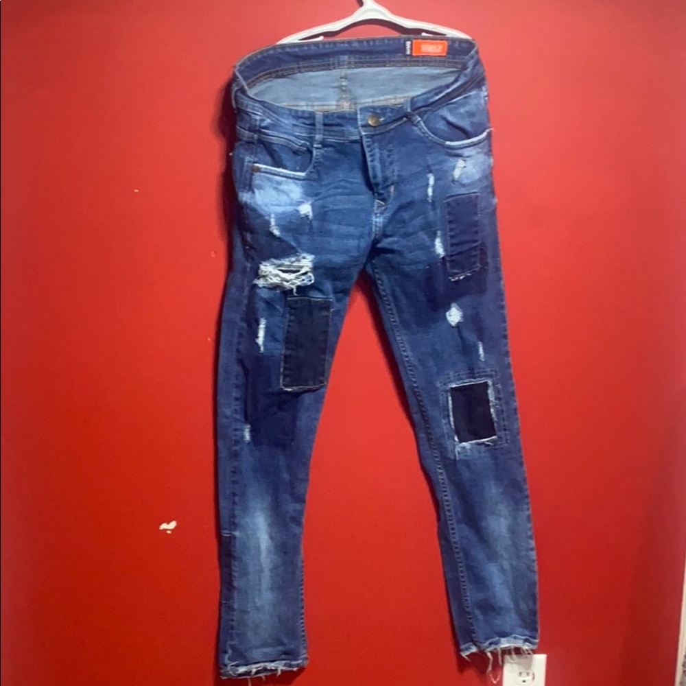 Rpmg jeans.